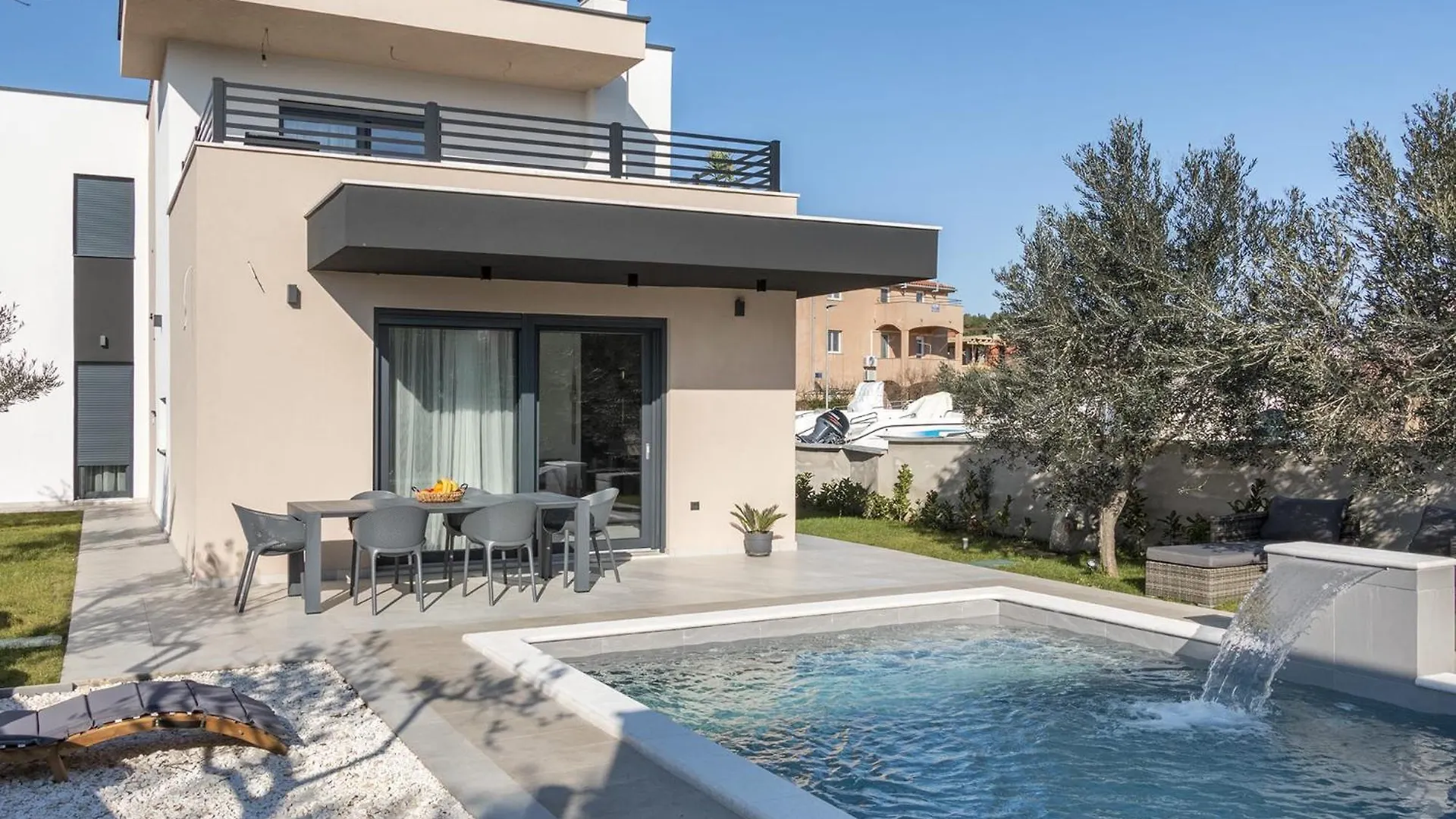 Luxury Villa With Private Heated Pool Premantura Croatia