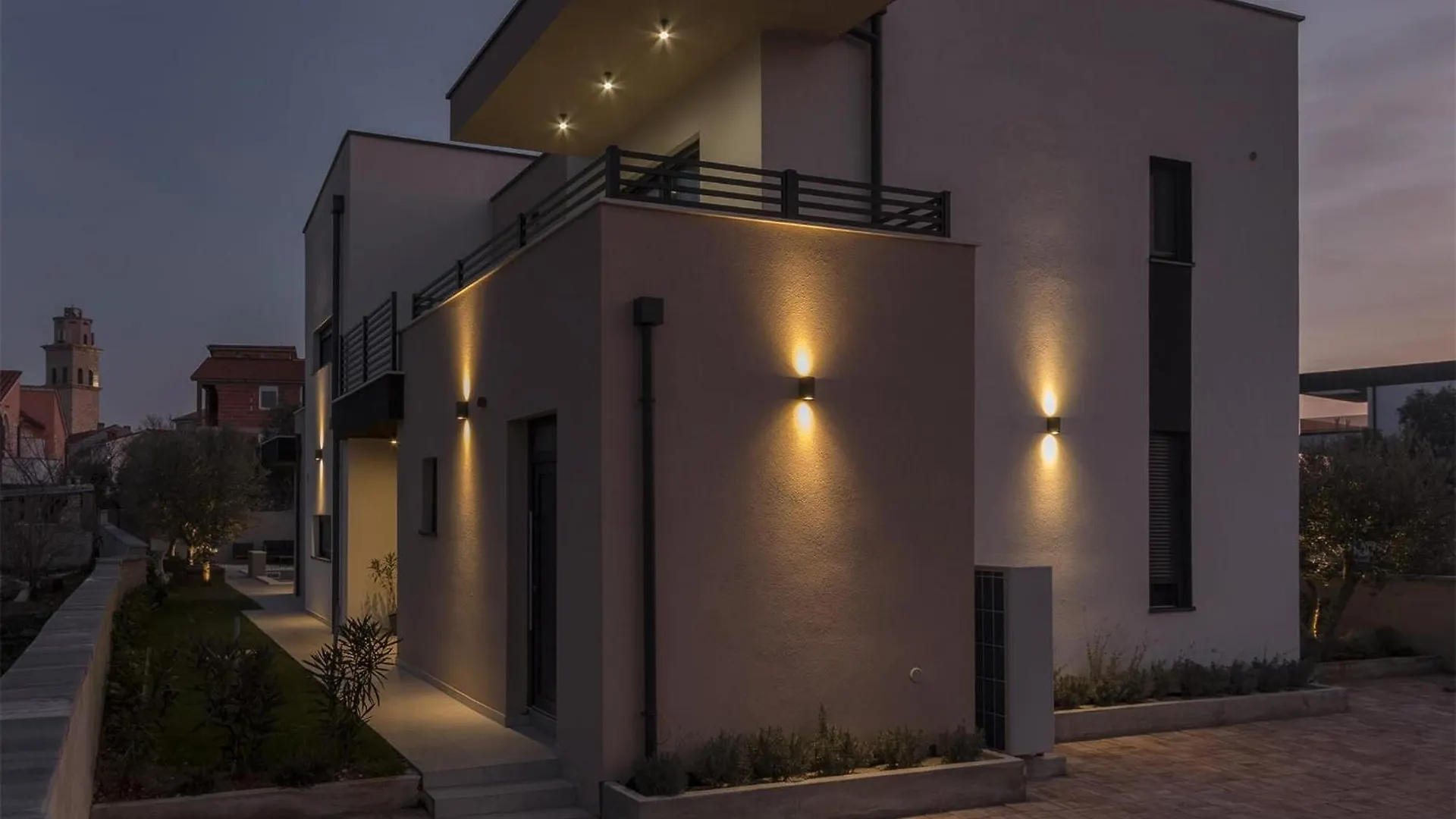 Luxury Villa With Private Heated Pool Premantura