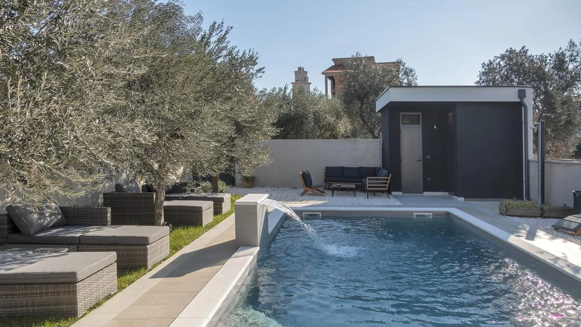 Luxury Villa With Private Heated Pool Premantura