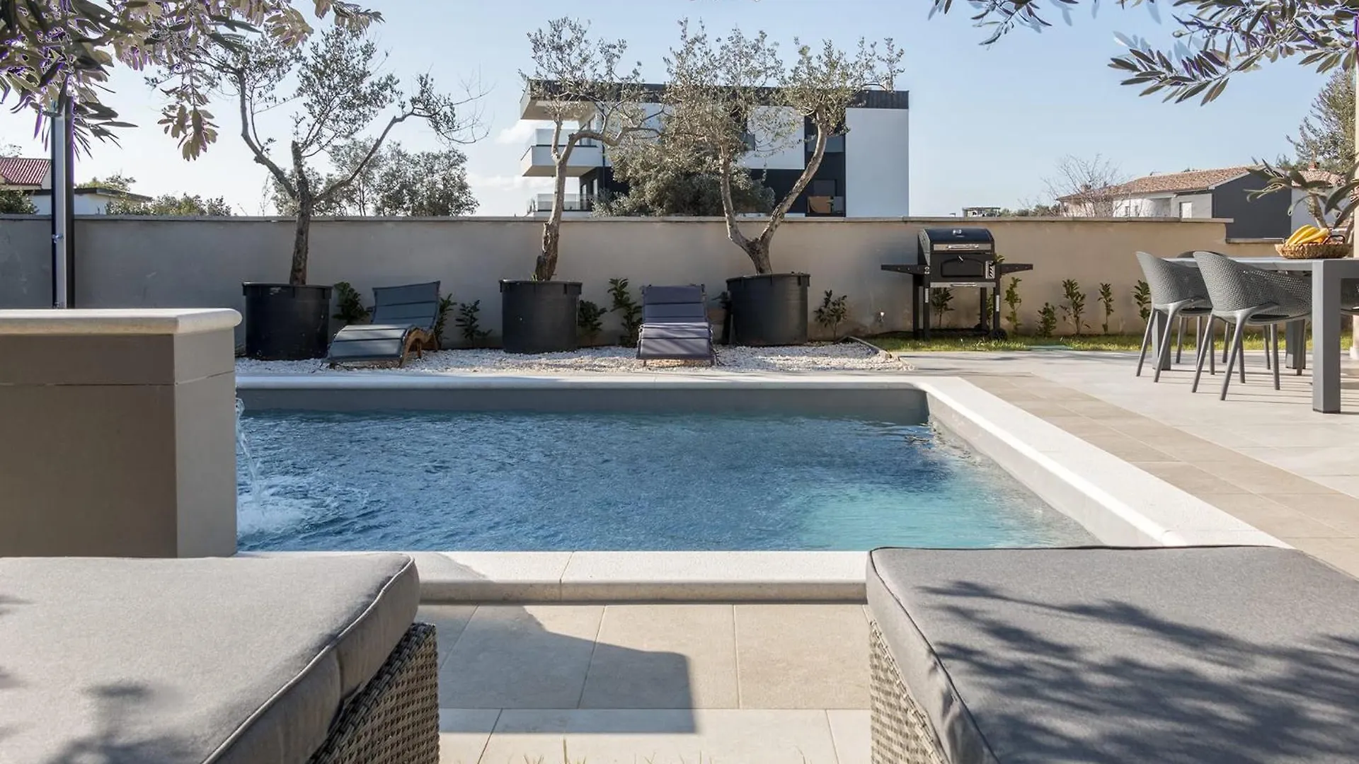 Luxury Villa With Private Heated Pool Premantura
